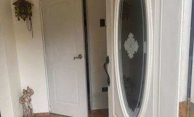 SE VENDE HERMOSA PROPIEDAD PASO HONDO 1.300 M2  4 DORMITORIOS TRES BAÑOS PISCINA JARDINES UF 8.500