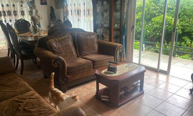 SE VENDE HERMOSA PROPIEDAD PASO HONDO 1.300 M2  4 DORMITORIOS TRES BAÑOS PISCINA JARDINES UF 8.500