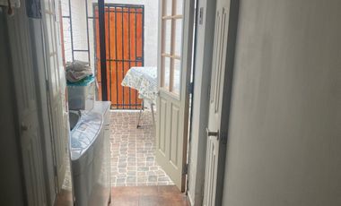 SE VENDE HERMOSA PROPIEDAD PASO HONDO 1.300 M2  4 DORMITORIOS TRES BAÑOS PISCINA JARDINES UF 8.500