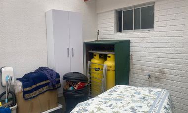 SE VENDE HERMOSA PROPIEDAD PASO HONDO 1.300 M2  4 DORMITORIOS TRES BAÑOS PISCINA JARDINES UF 8.500