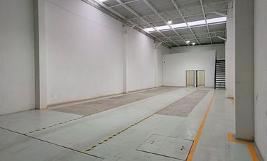 BODEGA EN VENTA EN SAN JUAN DE OCOTAN A 1 CUADRA DE PERIFERICO ZAPOPAN JALISCO