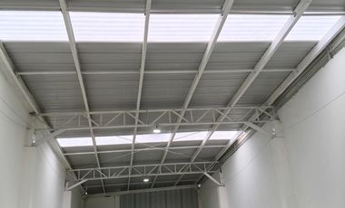 BODEGA EN VENTA EN SAN JUAN DE OCOTAN A 1 CUADRA DE PERIFERICO ZAPOPAN JALISCO