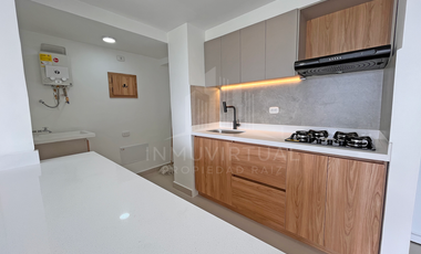 SE VENDE APARTAMENTO EN CERRITOS