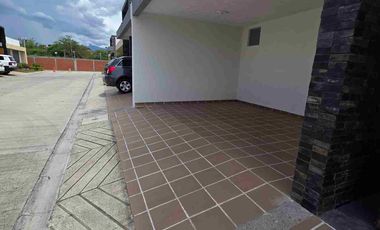 Venta de casa de un piso de 174m2,en conjunto cerrado al norte de la ciudad de neiva.