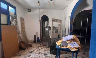 SE VENDE local / Restaurante en barrio Brasil STGO