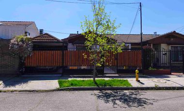 Bonita Casa en Calle Papa San Telesforo, Pudahuel