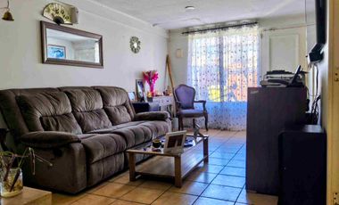 Bonita Casa en Calle Papa San Telesforo, Pudahuel