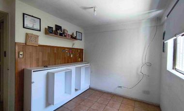 Bonita Casa en Calle Papa San Telesforo, Pudahuel