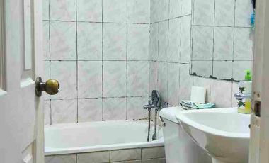 Bonita Casa en Calle Papa San Telesforo, Pudahuel