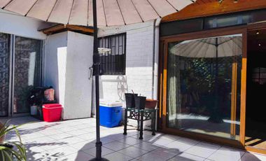 Bonita Casa en Calle Papa San Telesforo, Pudahuel