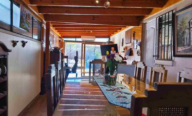 Bonita Casa en Calle Papa San Telesforo, Pudahuel