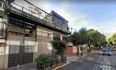 CASA EN REMATE EN GABRIEL MANCERA DEL VALLE CENTRO CDMX