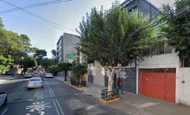 CASA EN REMATE EN GABRIEL MANCERA DEL VALLE CENTRO CDMX