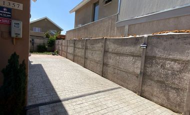 Venta De Casa En Estancia Liray, Condominio El Cedro, Colina