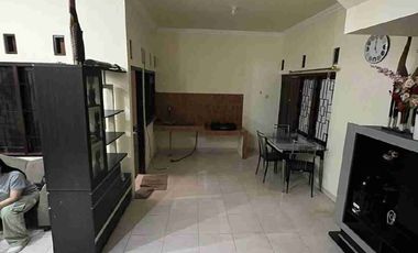 Rumah di Sewakan Furniaed dlm perumahan dkt Fe UII, amikom condongcatur