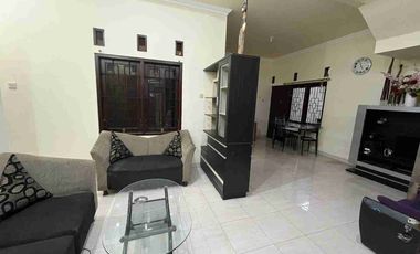 Rumah di Sewakan Furniaed dlm perumahan dkt Fe UII, amikom condongcatur
