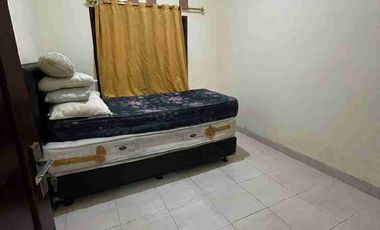 Rumah di Sewakan Furniaed dlm perumahan dkt Fe UII, amikom condongcatur