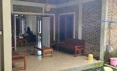 Di sewakan Rumah fullfuniture deket jogjabay, stadion maguwoharjo