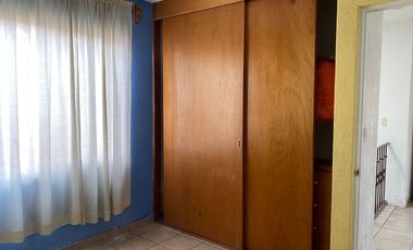 SE VENDE CASA EN TULIPANES