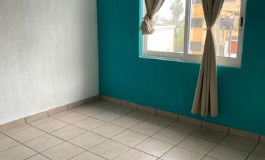 SE VENDE CASA EN TULIPANES