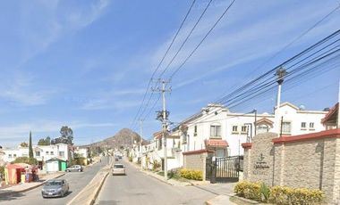 CASA DE RECUPERACIÓN BANCARIA EN PRIV. ALBENIZ, FRACC. URBI VALLE DEL REY, HUEHUETOCA, EDO MEX. ¡NO SE ACEPTAN CRÉDITOS!