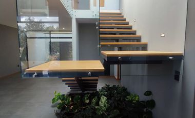 nueva con estilo vanguardista