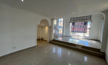 Casa en Arriendo, BARRIO ALTICO