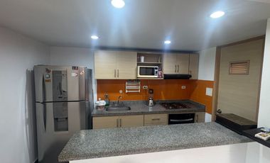 En Venta Casa de dos niveles, Condominio Los Rosales