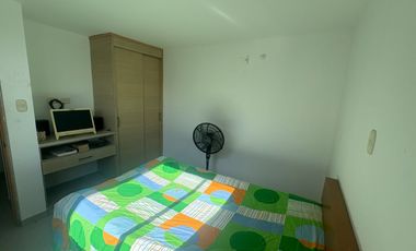 En Venta Casa de dos niveles, Condominio Los Rosales