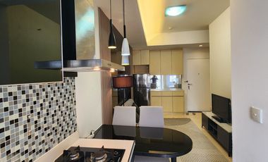 SEASON CITY APARTMENT 2 BEDROOM POOL VIEW