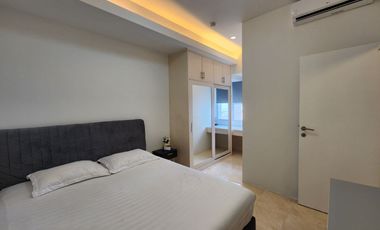 SEASON CITY APARTMENT 2 BEDROOM POOL VIEW