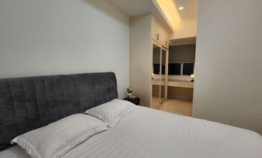 SEASON CITY APARTMENT 2 BEDROOM POOL VIEW