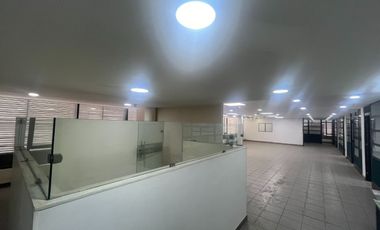 Edificio Comercial en Arriendo, en el Centro de la ciudad