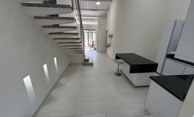 Apartamento Duplex en Venta, Barrio Sevilla