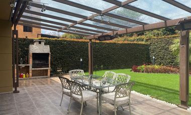 HACIENDA FONTANA-CASA DISEÑO MODERNO- HERMOSO JARDIN