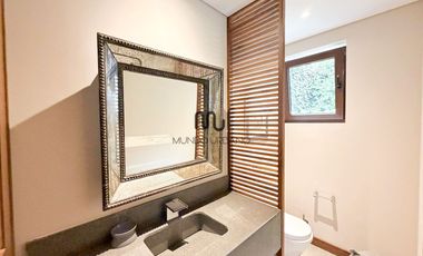 Casa en condominio en venta en Bosques de las Lomas Miguel Hidalgo