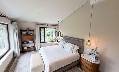 Casa en condominio en venta en Bosques de las Lomas Miguel Hidalgo