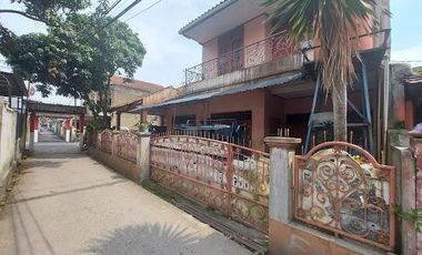 DIJUAL RUMAH LOKASI STRATEGIS COCOK UNTUK TEMPAT USAHA DAN KANTOR DI CIJERAH