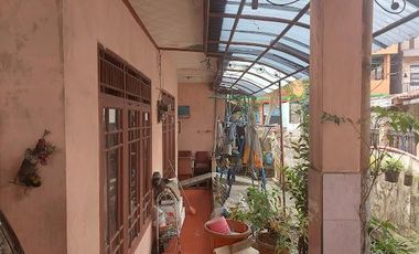 DIJUAL RUMAH LOKASI STRATEGIS COCOK UNTUK TEMPAT USAHA DAN KANTOR DI CIJERAH