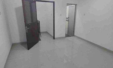 RUKO SIAP HUNI 1,5 LANTAI LOKASI STRATEGIS PADEMANGAN TIMUR