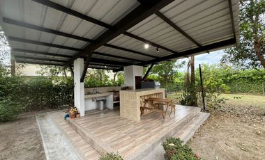 Casa Campestre en Venta, Conjunto San Sebastian Parque Industrial de Palermo