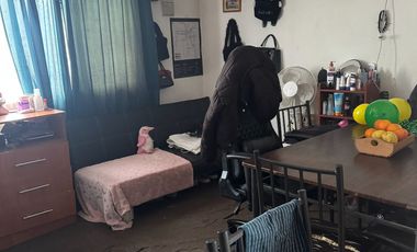 CASA DE DOS PISOS EN BARRIO RESIDENCIAL EN MAIPU