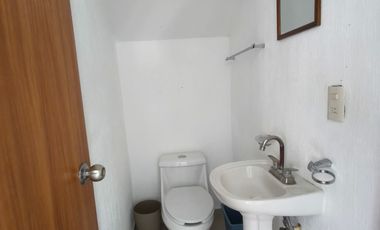 CASA EN VENTA EN CHAPALA