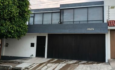 CASA EN RENTA EN COLONIA PROVIDENCIA