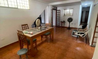 VENDO CASA SECTOR BOSTON