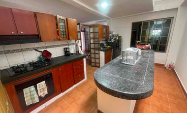 VENDO CASA SECTOR BOSTON