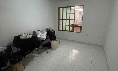 VENDO CASA SECTOR BOSTON