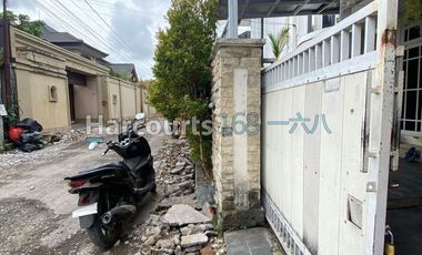 Rumah 2 Lantai di Kawasan Gatot Subroto
