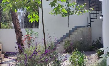 nuevo con estilo vanguardista con jardin zonz boscosa