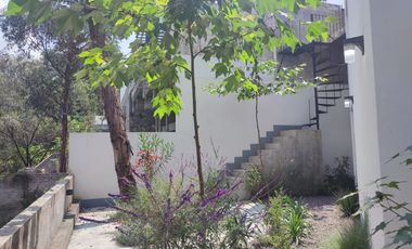 nuevo con estilo vanguardista con jardin zonz boscosa